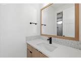 1597 Goodwin St - Photo 36