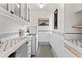 1631 Everett St - Photo 10