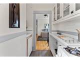 1631 Everett St - Photo 14