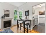 1631 Everett St - Photo 7