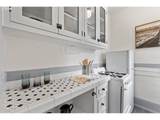 1631 Everett St - Photo 8