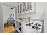 1631 Everett St - Photo 9
