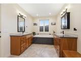 2148 Lomond Ave - Photo 18