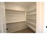 845 Oakleaf Way - Photo 19