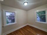 122 8TH St - Photo 11