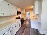 122 8TH St - Photo 13