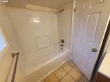 122 8TH St - Photo 18