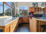 13537 Fielding Rd - Photo 17