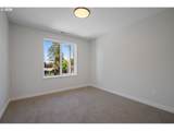 2902 Mcloughlin Blvd - Photo 33