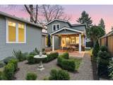 330 6TH St - Photo 45