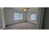 306 Donald St - Photo 11