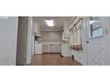 306 Donald St - Photo 4