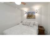 1001 Park Rd - Photo 36