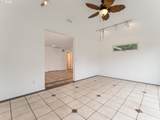26423 Beavercreek Rd - Photo 21