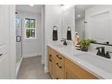 4703 Camas Meadows Dr - Photo 12
