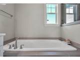 1739 Hancock Dr - Photo 31