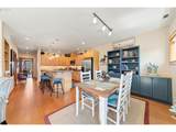 123 Hemlock St - Photo 11