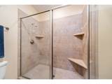 123 Hemlock St - Photo 24