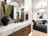 1160 Oak Ter - Photo 16