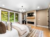1160 Oak Ter - Photo 21
