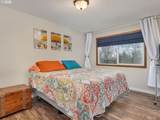 17765 Hillside Dr - Photo 35