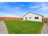 594 Taft St - Photo 28