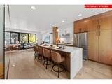 2268 Division St - Photo 3
