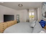 1238 Marion Ave - Photo 20