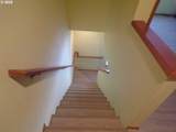 4792 Lancaster Dr - Photo 13