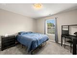 215 Hereford St - Photo 26