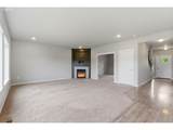 3091 Hidden Meadow Dr - Photo 13