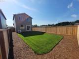 1329 Clark Ave - Photo 2