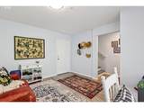 2764 Mcloughlin Blvd - Photo 10
