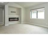 16625 Pleasant Valley Pkwy - Photo 20