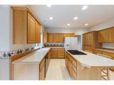 310 Foxglove St - Photo 15