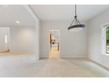 310 Foxglove St - Photo 17