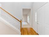 310 Foxglove St - Photo 5