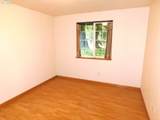 9864 Beach Dr - Photo 19