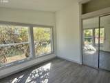 373 Hayhurst Rd - Photo 14