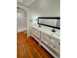323 47TH Ave - Photo 18