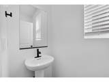 2325 Ash St - Photo 16