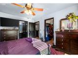 1279 12TH St - Photo 14