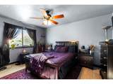 1279 12TH St - Photo 15