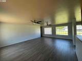 151 Date St - Photo 16