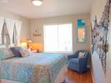 5118 Voyage Ave - Photo 22