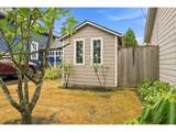 1002 Jq Adams St - Photo 19