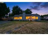 733 2ND St - Photo 3