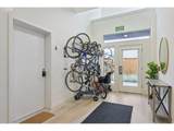 6610 Greenwich Ave - Photo 18