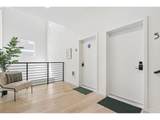 6610 Greenwich Ave - Photo 20