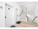 6610 Greenwich Ave - Photo 21